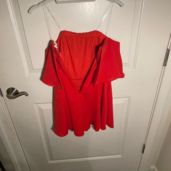 Strapless Red Romper - Picture 5 of 6